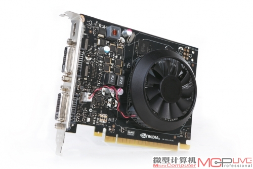 参测的GTX 750 Ti（公版）和GTX 750（索泰GTX 750霹雳版）